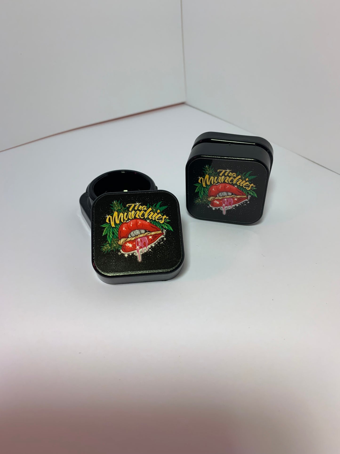 5mL Square Glass Black Concentrate Jar (2) Pieces